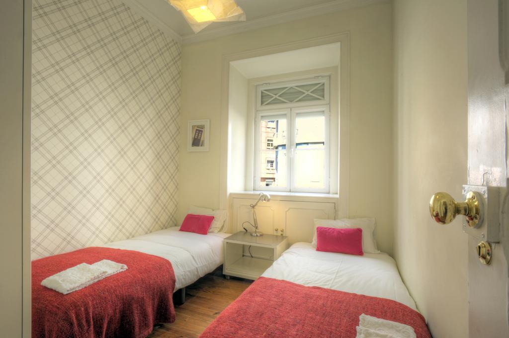 ליסבון Angola Apartment - 8Bedrooms מראה חיצוני תמונה